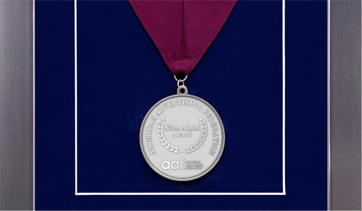 silver-medal-honoree-bg